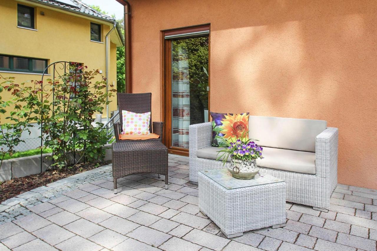 Вилла Semi-Detached House, Schonwalde Siedlung Schonwalde Экстерьер фото